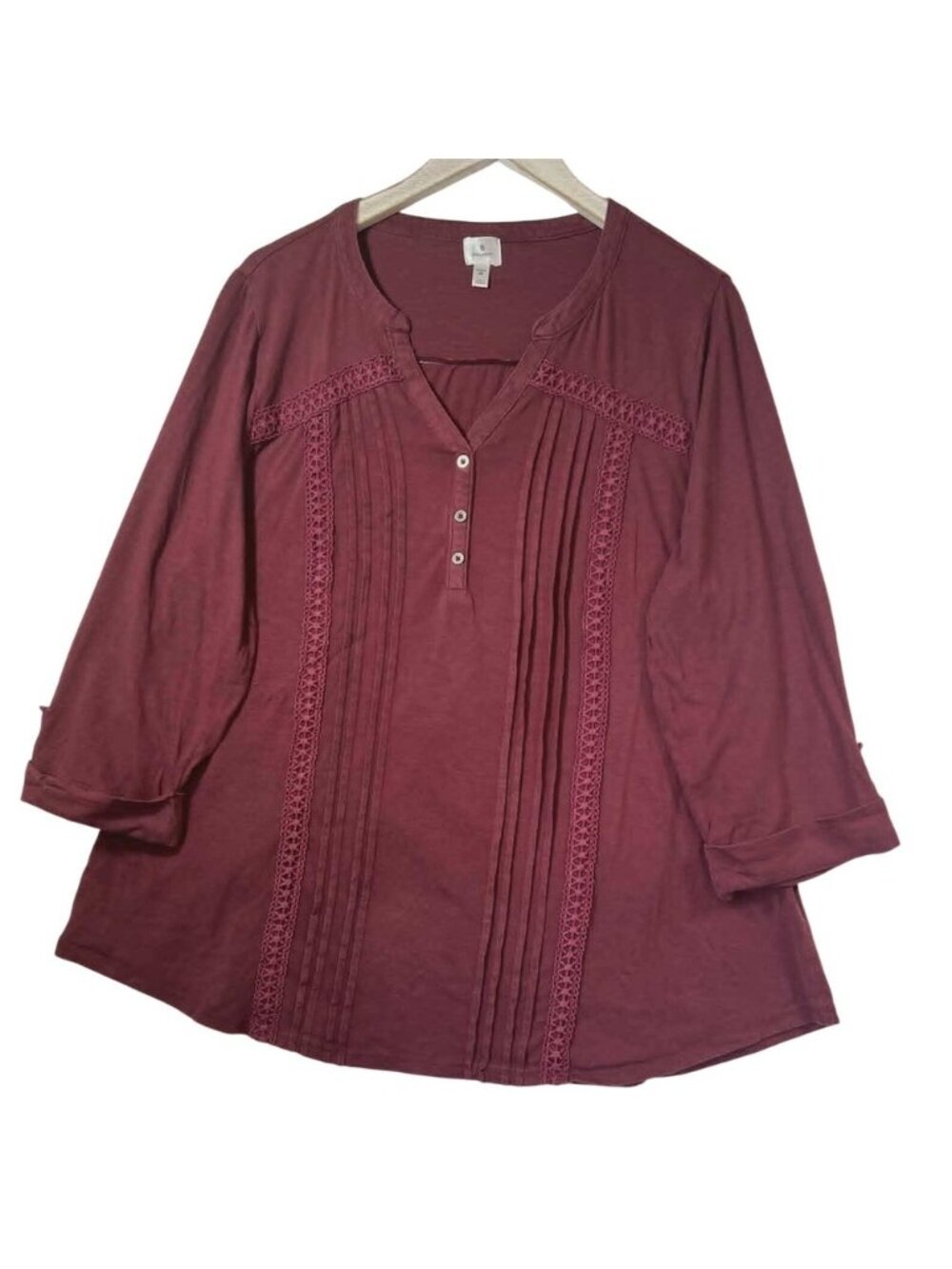 Dressbarn Womens 2X Burgundy Crochet Lace Pintuck Henley Tunic 3/4 Sleeve Top